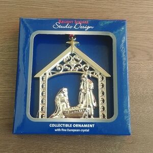 Regent Square Collectible Ornament